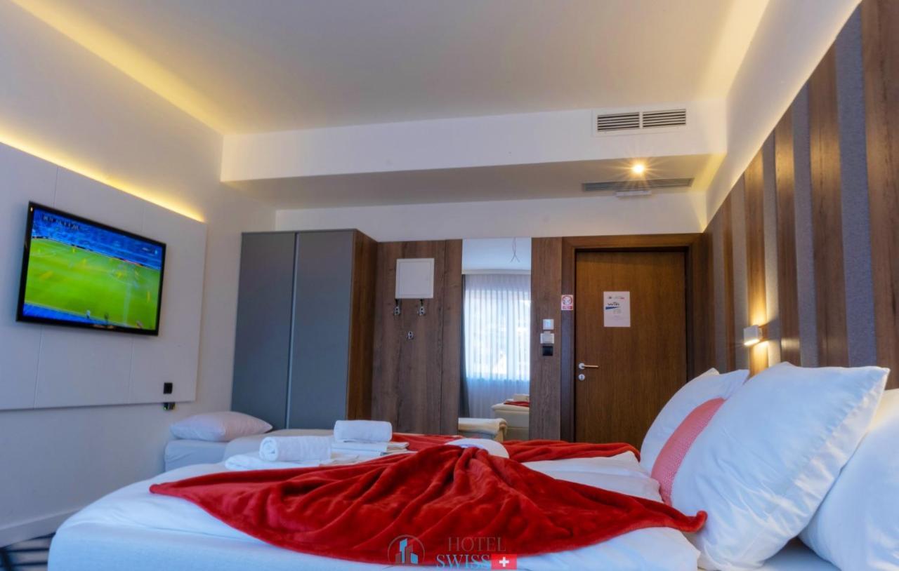 Swiss Plus Hotel Bihać Esterno foto