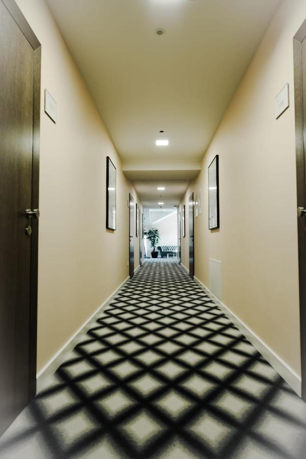 Swiss Plus Hotel Bihać Esterno foto