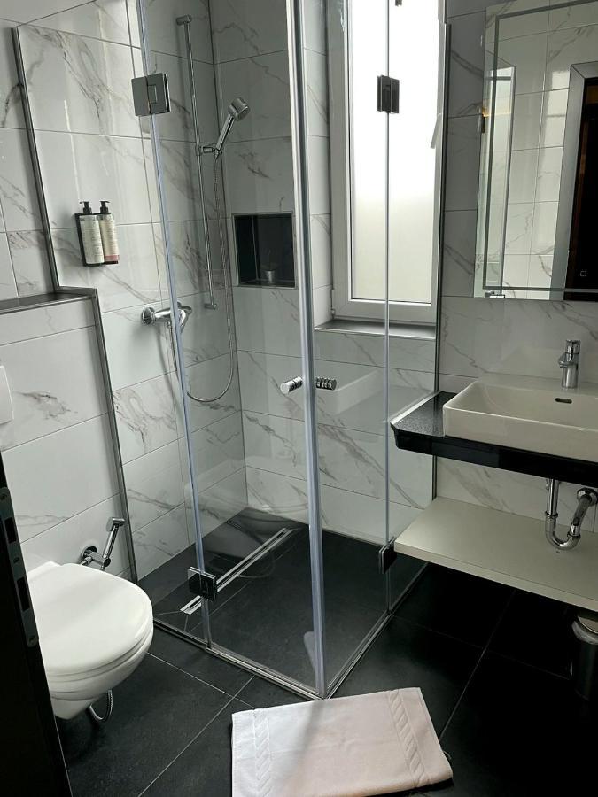 Swiss Plus Hotel Bihać Esterno foto